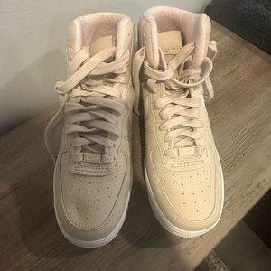 Nike Air Force 1 high sculpt sneaker